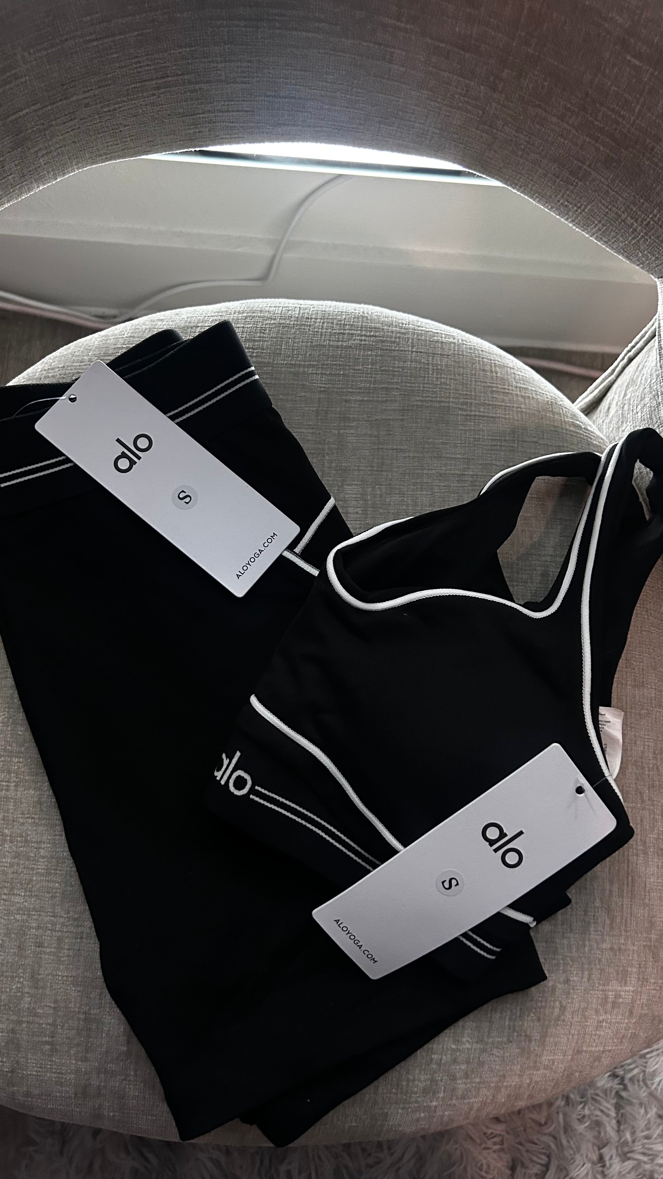 Alo Black Piped Sports Bra & Short Set